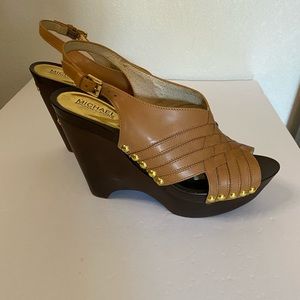 Michael Michael Kors wedge brown 10 studded